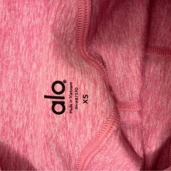 Alo Yoga 3” High-Waist Airlift Shorts - Picture 3 of 3